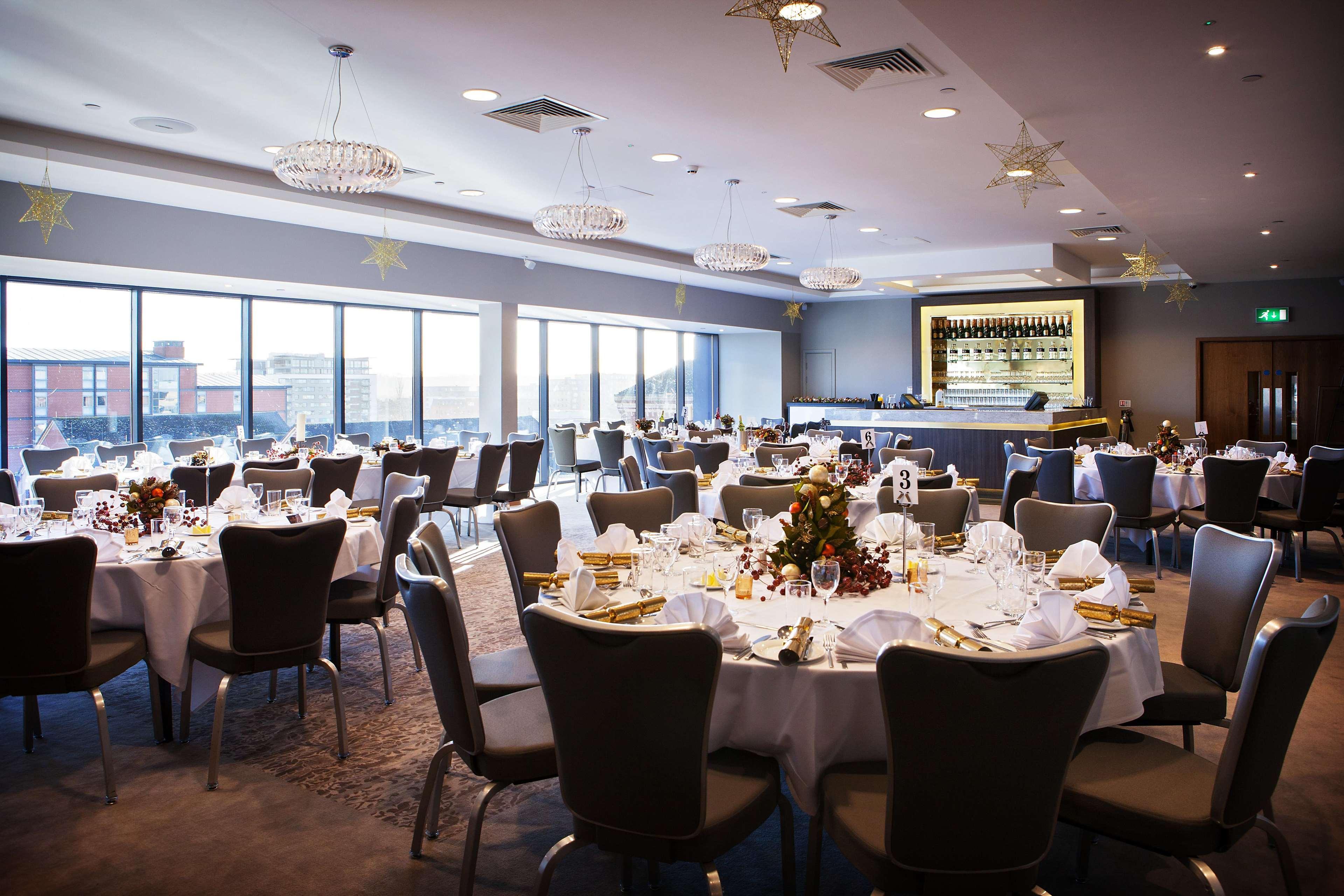Doubletree By Hilton Lincoln Hotell Exteriör bild