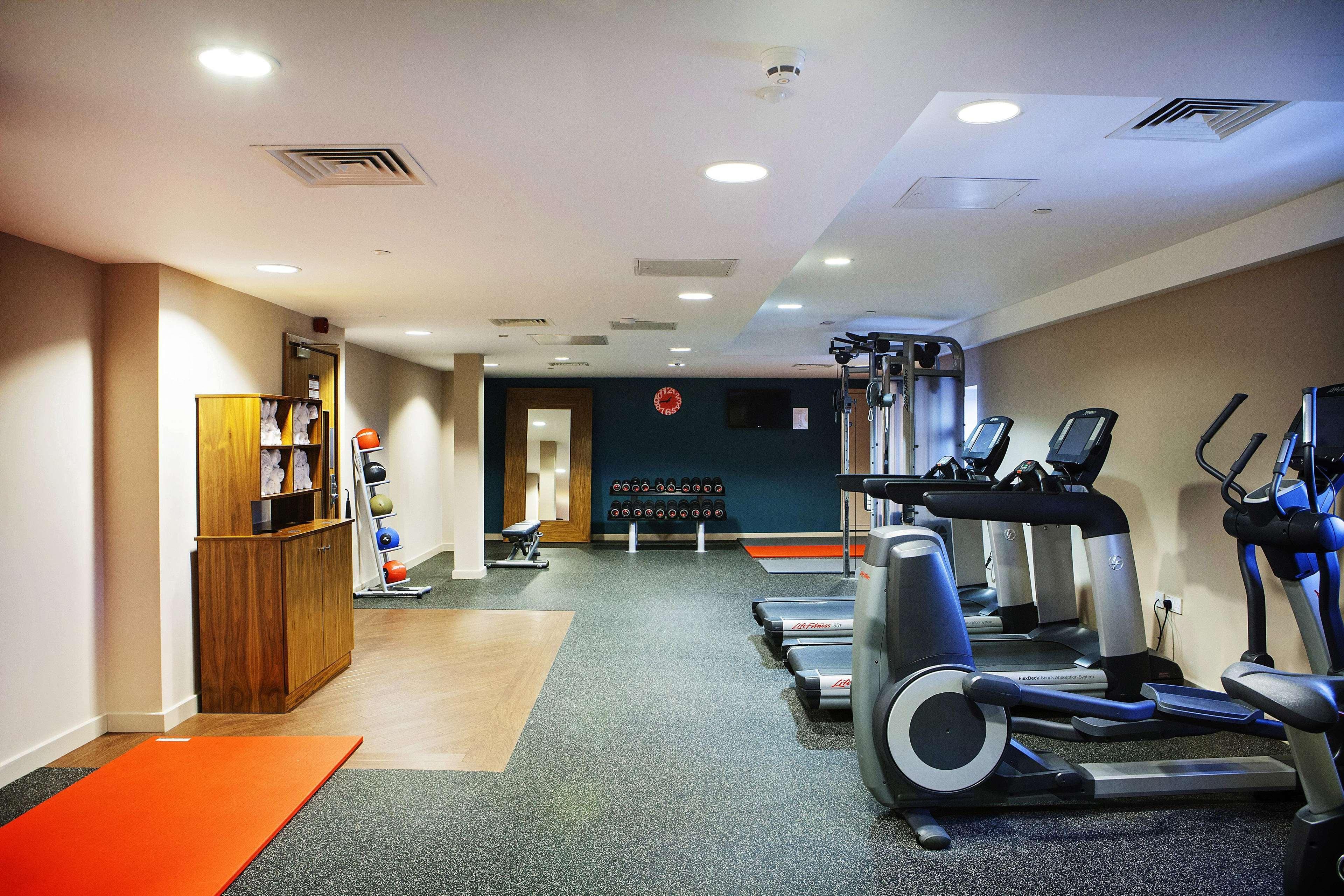 Doubletree By Hilton Lincoln Hotell Exteriör bild
