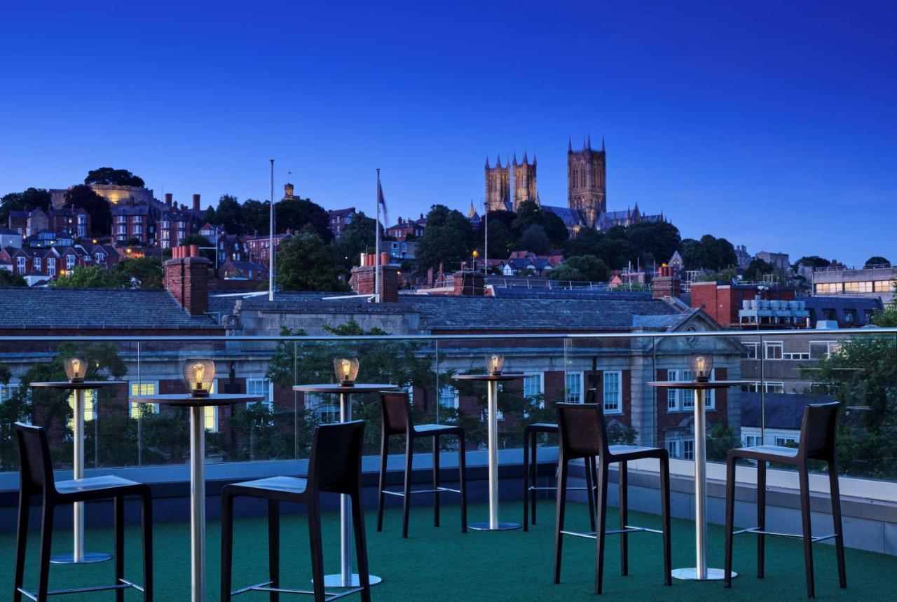 Doubletree By Hilton Lincoln Hotell Exteriör bild